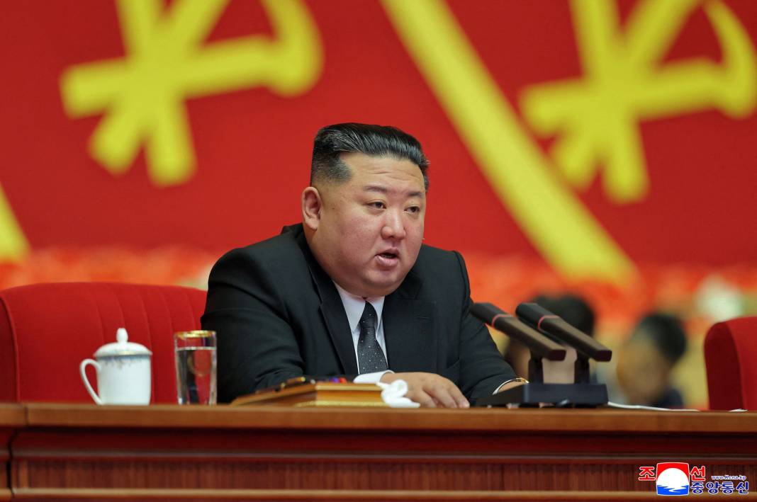 Kim Jong-un için 'öldü' iddiası! 1
